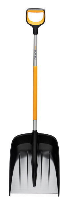 Snöskyffel X-series 132 cm Fiskars
